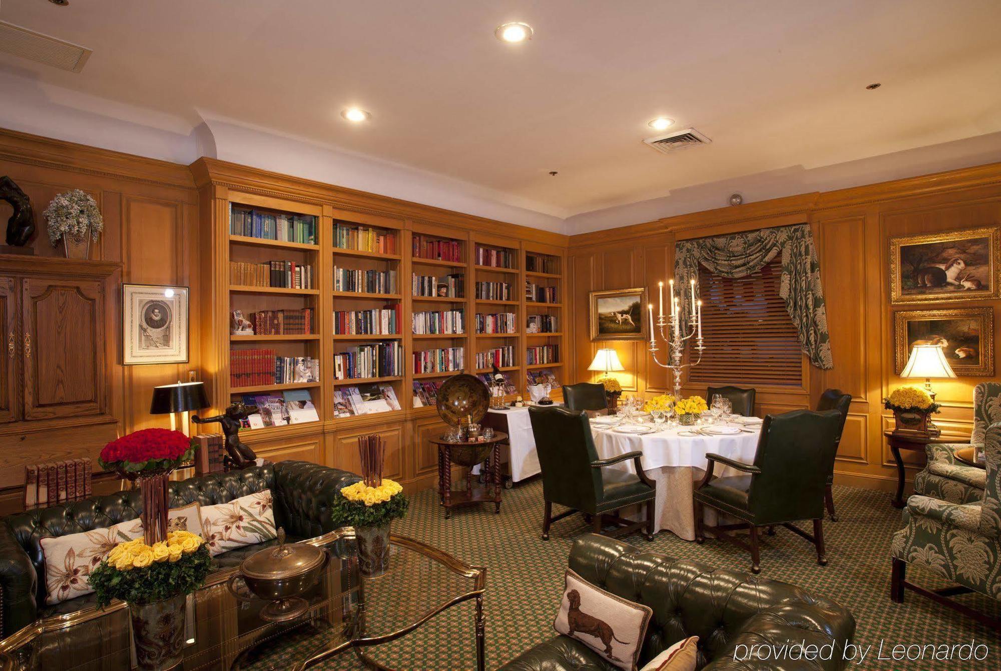 The Chesterfield Hotel Палм Бийч Стая снимка